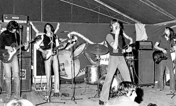 Orphée au Festival Pop de Plonéour-Lanvern, en 1972.